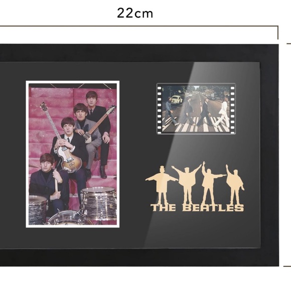 The Beatles Memorabilia 35 mm camera film - Picture 4 of 8